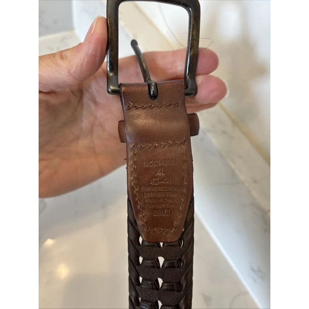 Columbia Belt 42-44 Men's Brown Leather‎ Synthetic Lacing Trim Braided Belt